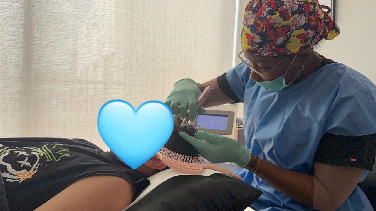 Esencia Renacer Capilar en Mosquera - Tratamiento profesional de revitalización capilar